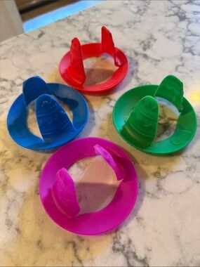Colorful Plastic Taco Holders- Red, Blue, Green, Pink